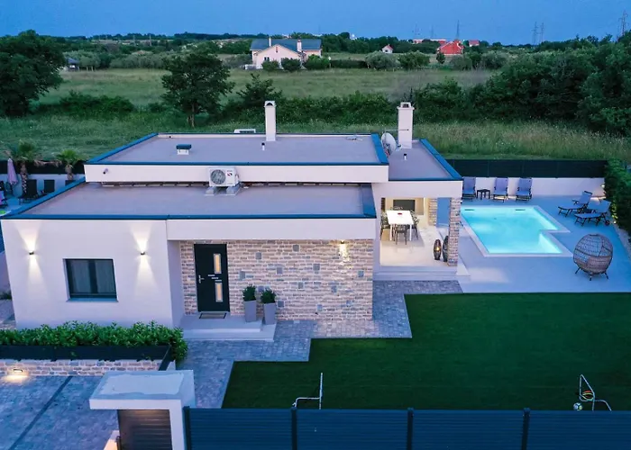 Rose Zadarvillas Villa Nin